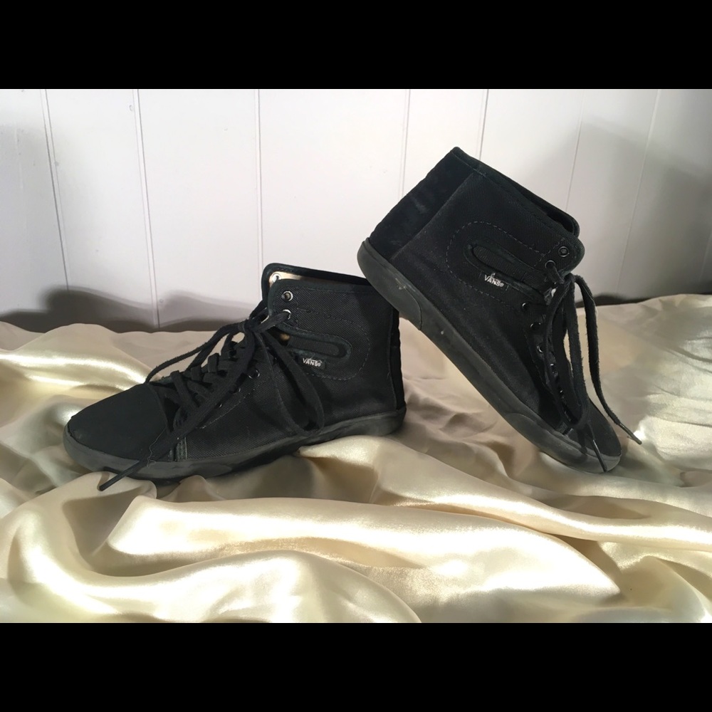 Black Vans
